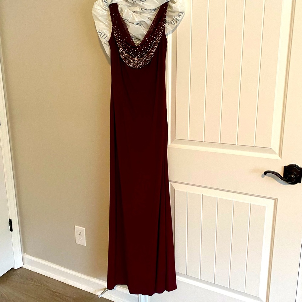 EUC Ladies Evening/Prom dress size 6